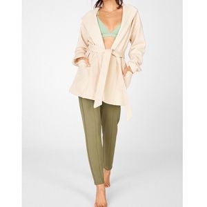 Fabletics Lexie Hooded Robe Tapioca Ivory Cozy Fleece Belted Fable Size Small